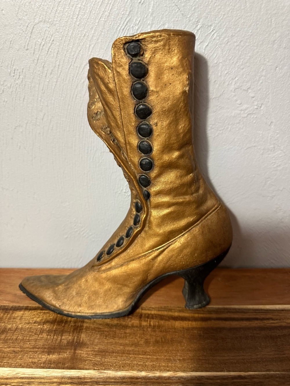 Vintage Gold Victorian Boot Sculpture | Button-Up Shoe Decor | Cast Resin Art - Picture 4 of 7